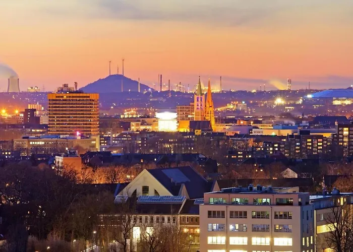 Ein Platz Im Etagenbett Im Durchgang In Schalke Naehe Arena Gelsenkirchen